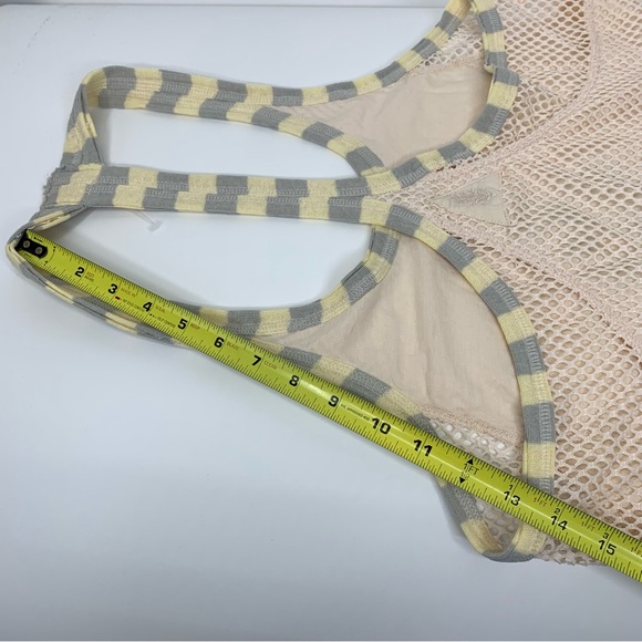 Free People Movement Mesh Layer Cream Yellow Gray T-Back Muscle Tank Top Nwot Sm - Picture 13 of 15